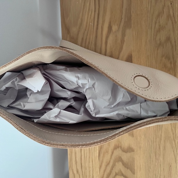 Portland Leather Large KOALA in Moonflower *NEW* w/ wallet - Picture 3 of 11